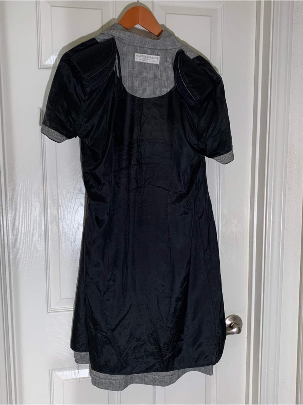 Maggy London Black and White Plaid Dress Label - Picture 4 of 4